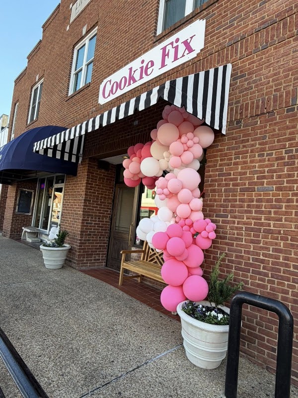 Cookie Fix - Auburn interior